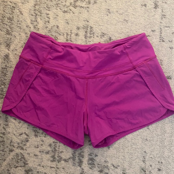 lululemon athletica Pants - Pink Run Times Lululemon Shorts- size 8